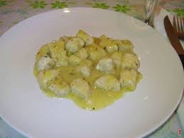 Bagnateli con succo di limone, un dito di vino, salateli, pepateli, copriteli e stufateli per 30′, quindi aromatizzateli con timo tritato. Bocconcini Di Tacchino Ricette Tacchino Ricetta Bocconcini Di Tacchino