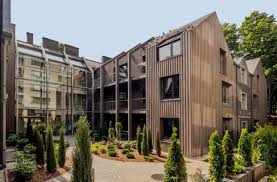 Erg 6 Low Rise Apartment Building Near The Seaside By Arhitekty Birojs Mg Architekti 04 Apartment Building Apartments Exterior Building Design