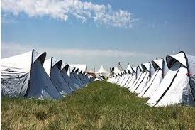 Max verstappen, lewis hamilton und servus zur zweiten runde im triple header der formel 1. Camping Pink Am Birkmoarhof