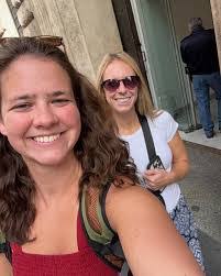 Taylor Repine's Instagram, Twitter & Facebook