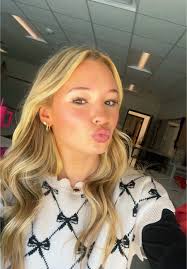 grwm in class because i woke up late🤗 #grwm #makeup #fyp #viral