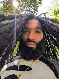 The reply is killing... 😂😂😂