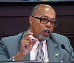 Lawmakers look at impact of opioid abuse