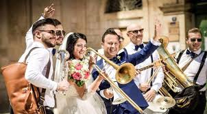 Hire Roaming Swing Band Italy Scarlett Entertainment Italian Jazz Italy Wedding Entertainment Italy Wedding Wedding Entertainment Italy