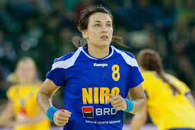 Cristina georgiana neagu (romanian pronunciation: Cristina Neagu An 8 Worth A 10 Dor