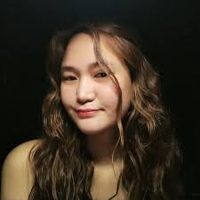 Hi guys. For those under Lena, how long does she take to mark a book  'completed'?