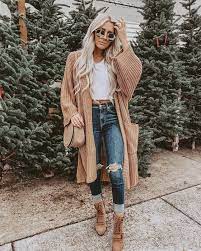 Jeans Ripped Jeans Sweater Oversized Sweater Crop Tops Crossbody Bag Fall Outfits Fashion Cute Fall Outfits