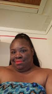 Ebony Roman's Instagram, Twitter & Facebook