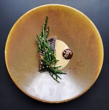 Damien Brunet On Instagram Maquereau Ail Noir Wakame Bouillabaisse Labuvette Grateplates Chefs Eye Bruxelles Finedining Voedsel Recepten Gezond