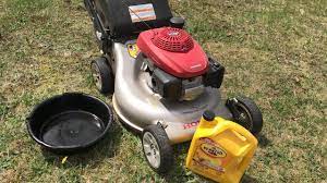 Lawn mower engines operate in coditions opposite of automobiles, so it's best to use a lawn mower engine oil that is designed for these conditions. Changing Oil On Honda Push Mower Youtube