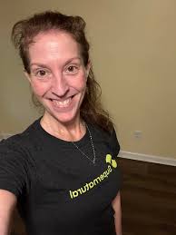 Guys please help me... I do weight training and 30 min of running in the  gym 4 times a week. The workout is like 45min + but I just get 100 point