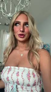 Taylor Waggoner's Instagram, Twitter & Facebook