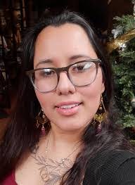 Candice Randall's Instagram, Twitter & Facebook