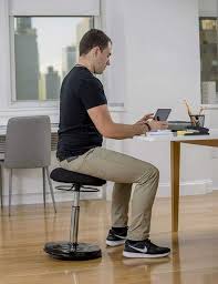 Purported benefits of an exercise ball as a chair. Best Balance Ball Chairs For Sitting Behind A Desk Vurni