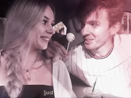 aw i miss them so much😭 @kyah @emi ౨ৎ #flamingo #flamingoedit #albertaretz  #foxxkirsten #breakup #viral #foryoupage #vs #edit #greenscreen #foryou  #foryoupage #blowthisup