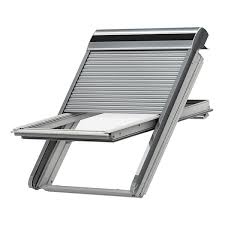 Bei einem rohrmotor muss der akku ausgetauscht werden. Velux Elektro Rollladen Sml Mk06 0000s Aluminium Dunkelgrau Gunstig Kaufen Bei Dachgewerk