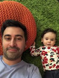 Look-alike strangers: Father-son winners have never met in person