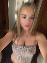 𝕒𝕝𝕚𝕔𝕖 𝕣𝕒𝕚𝕟𝕖𝕪🌷 (@alice.rainey)