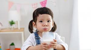 Jenis susu formula bayi yang pertama adalah adaptasi atau yang juga biasa disebut sebagai susu pemula. Tak Harus Susu Beberapa Makanan Ini Juga Bisa Menaikkan Berat Badan Bayi Yang Kurang Tribunnews Com Mobile