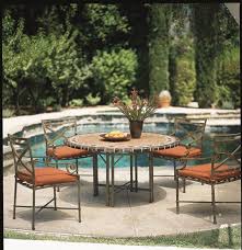Venetian Dining Collection From Brown Jordan Outdoorfurniture Florida Westpalm Patio Brown Jordan Outdoor Furniture Contemporary Patio Outdoor Furniture