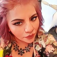 Anna Gabay's Instagram, Twitter & Facebook