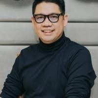 Aloysius Cruz's Instagram, Twitter & Facebook