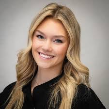 Desiree Overton's Instagram, Twitter & Facebook