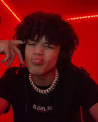 🫂Let Them Lurk: It will always be YOU vs. YOU! · Selling Online