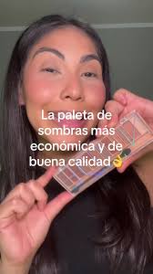 Marca Pear Nova Eyeshadow Palette