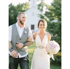 Pin By Dawn Eichelkraut On Brantley Gilbert 3 Brantley Gilbert Wedding Wedding Pics Celebrity Weddings