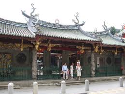 Altar to sin long siang tay, patron deity of the tong kheng seah, in the central hall of the upper floor (4 february 2006). Thian Hock Keng Wikipedia