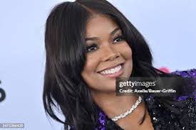 1.202 fotos e imágenes de alta resolución de Monica Gabrielle