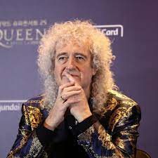 Brian may rose to rock superstardom as the lead guitarist of queen. Brian May Queen Gitarrist Geht Auf Kameramann Los Stern De
