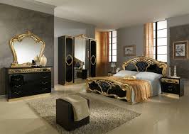 Pin By Sym Tarar On B E A U T I F U L L House Interior Design Bedroom Bedroom Design Bedroom Layout Design