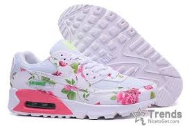 Pin On Sneakers