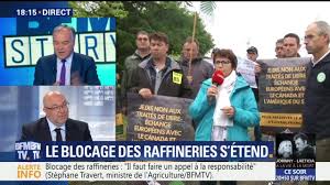Le ministre de l'intérieur promet plus de sévérité, alors que certains manifestants appellent à des actions mieux ciblées. Le Blocage Des Raffineries S Etend