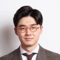 In Baek”님의 프로필 3300+