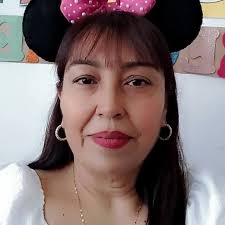 Claudia Moreno updated her profile picture.