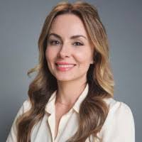 Sarah Moul's Instagram, Twitter & Facebook