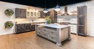 Job costs include cabinetry, molding, and accessories, hardware and anything else involving the cabinets of your new kitchen or bath. Lindenhurst Showroom Virtual Tour Lakeville Kitchen Bath Kitchen Cabinetry Bathroom Vanities Creative Design And Quality Cabinetry Award Winning Kitchen Designers