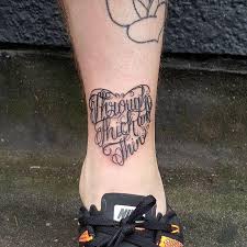 Hoje e para todo sempre! 120 Tatuagens De Frases As Fotos Mais Lindas
