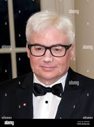 Mike myers 2016 hi-res stock photography and images