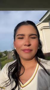 Karol G Tomando Waro