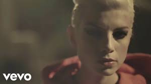 Cercavo Amore by Emma