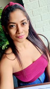 Hi 👋 sending some hugs and well wishes your way favorites 🤗🤗🤗 Xoxo  Deeps 😘 “Let your unique awesomeness and positive energy inspire  confidence in others.”