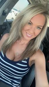 Tammy Wilt's Instagram, Twitter & Facebook