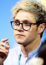 Yazmin Rubio's Instagram, Twitter & Facebook