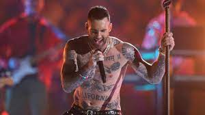 Adam levine shared his reaction after blake shelton declared he wants the maroon 5 star to sing at adam levine is stirring the pot! 15 Jahren Nach Janet Jacksons Nipplegate Der Superbowl Hat Dank Adam Levine Einen Neuen Skandal