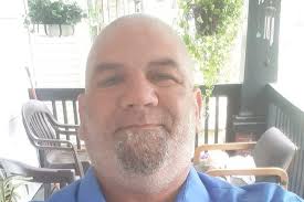 Randy Spriggs's Instagram, Twitter & Facebook