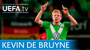 L'agent du belge kevin de bruyne (23 ans) a récemment confirmé que le psg, tout comme le bayern munich et le fc barcelone, s'était renseigné sur le cas du milieu de terrain de wolfsburg. Kevin De Bruyne Spectacular Volley For Wolfsburg V Lille Youtube